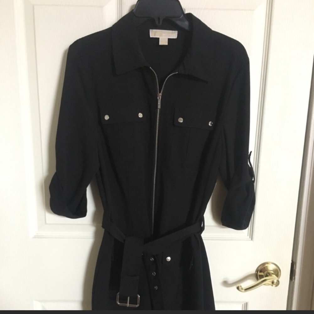 Michael kors dress size medium